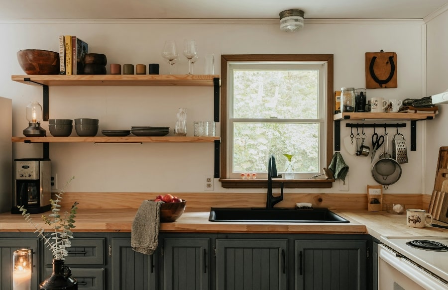 5 Easy Kitchen Swaps to Be More Plastic Free