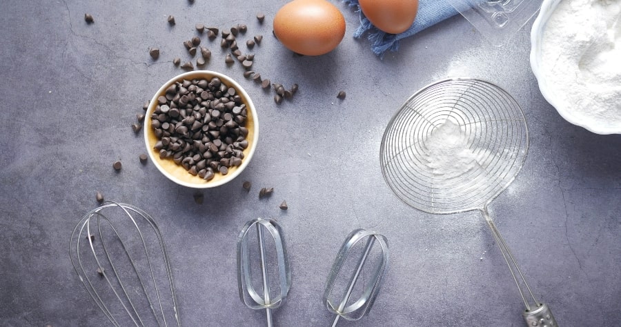metal kitchen utensils